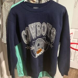 Vintage LOGO 7 Men’s Dallas Cowboys Football Sweatshirt Size Medium Dark Blue